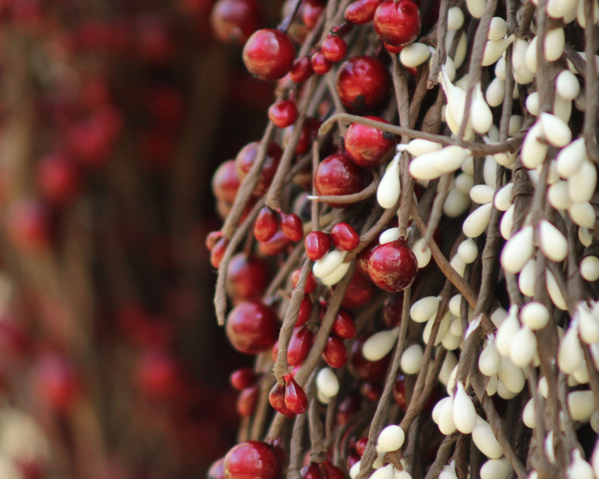Holiday wreath, holiday decor, christmas wreath, gift for her, red and cream berry wreath, winter door decor