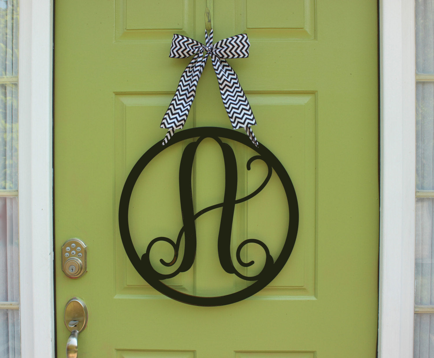 Round Monogram Door Hanger
