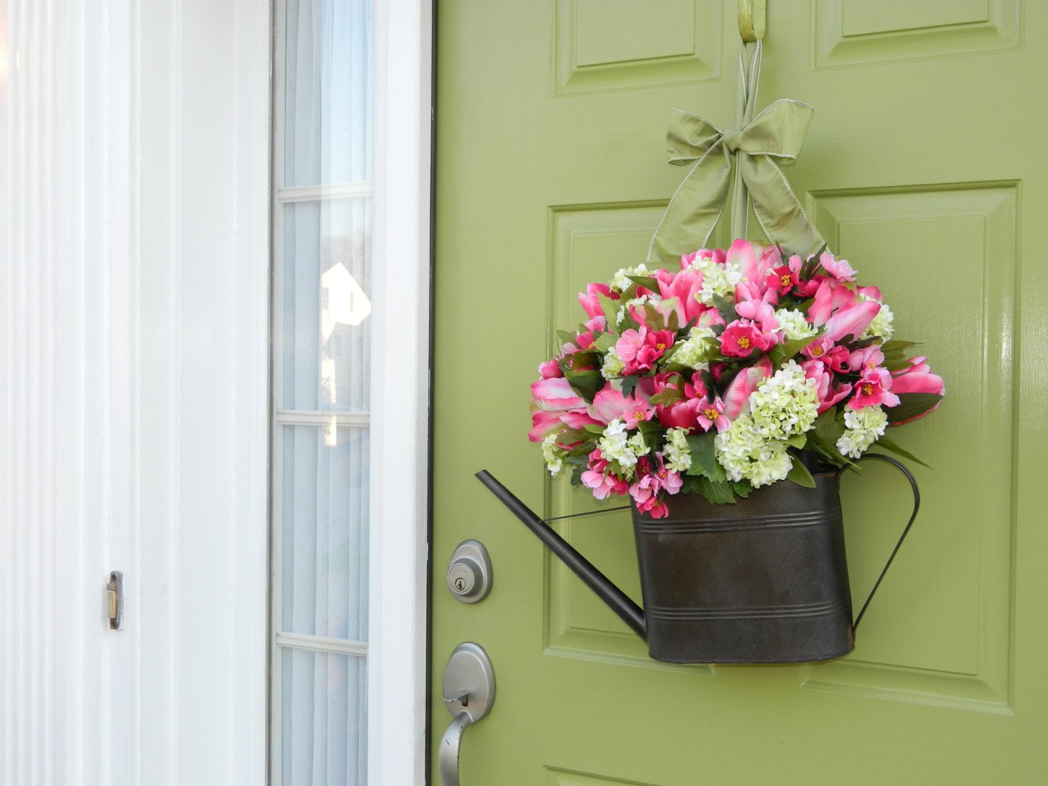 Hydrangea Watering Can Door Hanger
